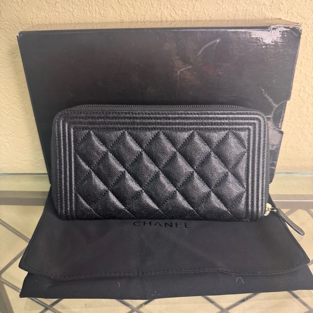 CHANEL Black Quilted Caviar Leather Boy Long Zipped Wallet - Picture 5 of 13